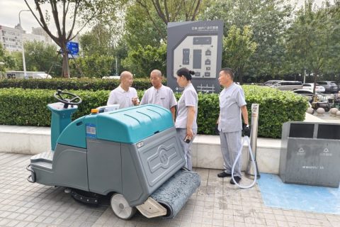 洗地车：科技之光，引领生活新风尚——解放双手，轻享洁净世界